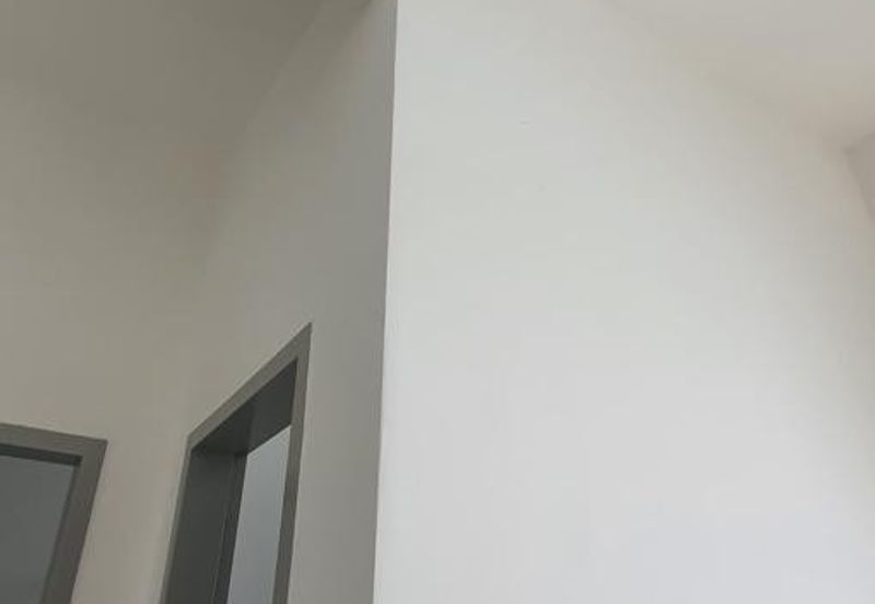 SHOP OFFICE FOR SALE & RENT