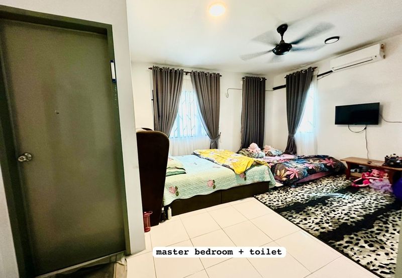 RUMAH TERES 2 TINGKAT CORNER LOT UNTUK DI JUAL