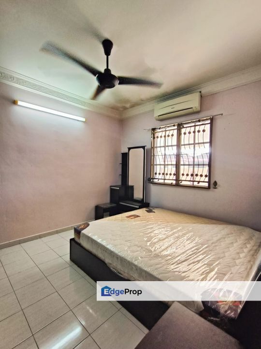 RUMAH TERES SETINGKAT (CORNER LOT / FULLY RENO) UNTUK DI JUAL, Penang, Batu Kawan