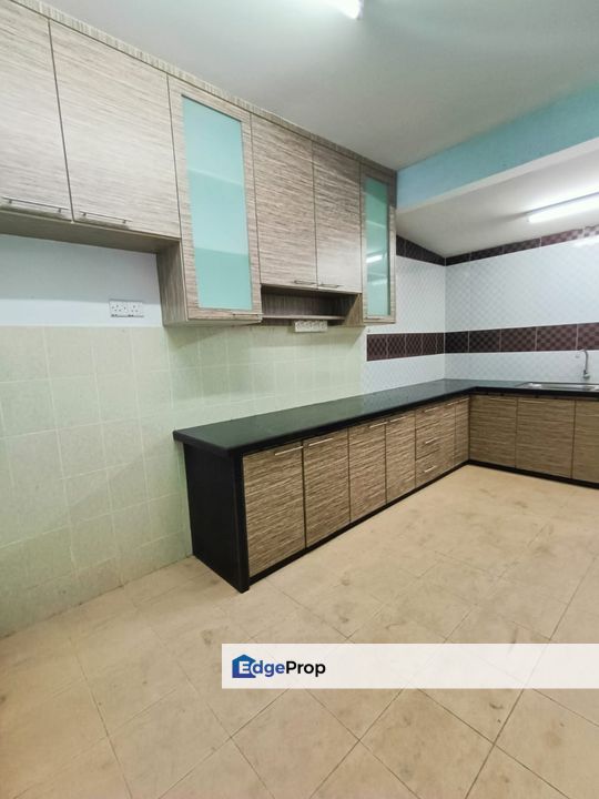 RUMAH TERES SETINGKAT (CORNER LOT / FULLY RENO) UNTUK DI JUAL, Penang, Batu Kawan