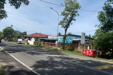 TANAH DAN BANGUNAN UNTUK DI JUAL