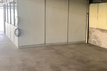 TANAH DAN BANGUNAN UNTUK DI JUAL