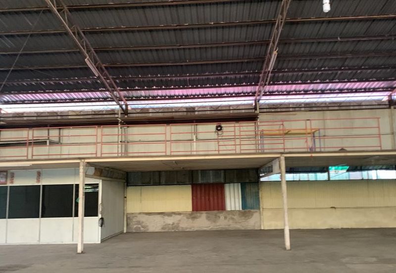 TANAH DAN BANGUNAN UNTUK DI JUAL