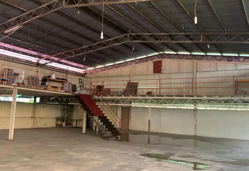 TANAH DAN BANGUNAN UNTUK DI JUAL