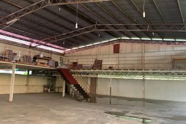 TANAH DAN BANGUNAN UNTUK DI JUAL