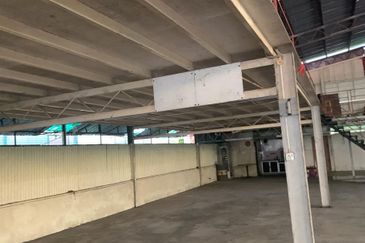 TANAH DAN BANGUNAN UNTUK DI JUAL