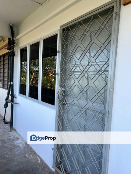 FLAT UNTUK DIJUAL FULLY RENO, Penang, Tasek Gelugor