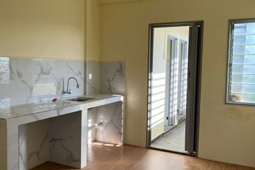 FLAT UNTUK DIJUAL FULLY RENO