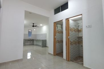 RUMAH TERES SETINGKAT (FULLY RENO) UNTUK DI JUAL