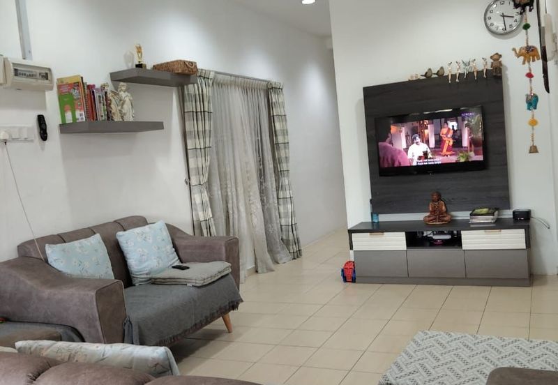 RUMAH TERES SETINGKAT UNTUK DIJUAL 