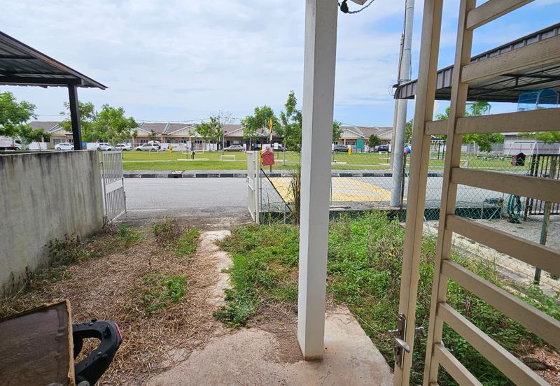 RUMAH TERES SETINGKAT UNTUK DIJUAL 