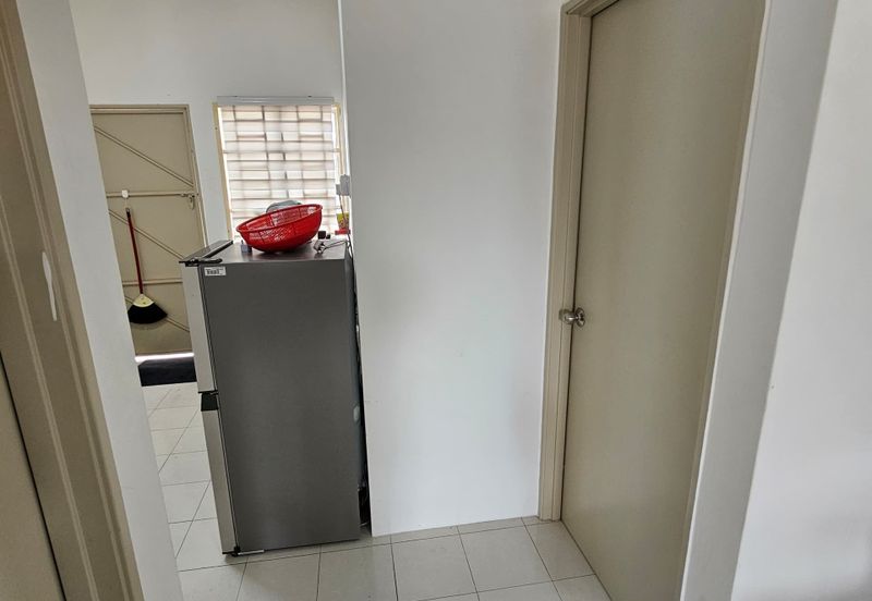 RUMAH TERES SETINGKAT UNTUK DIJUAL 