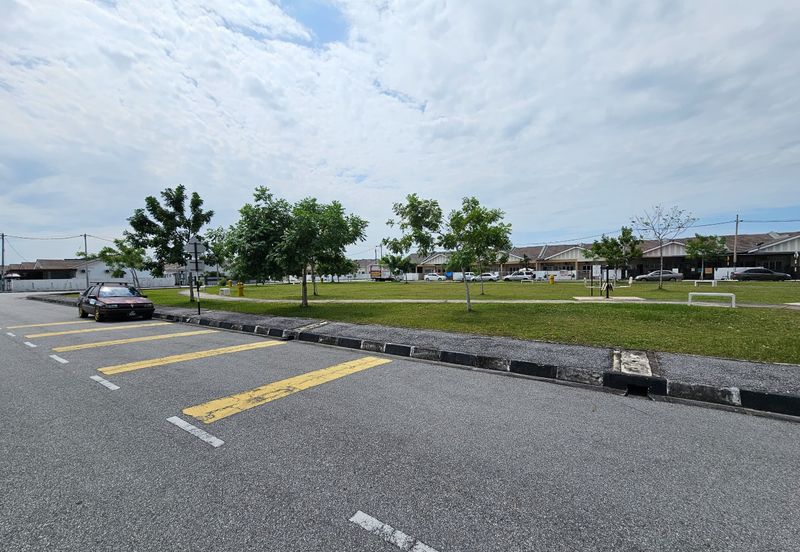 RUMAH TERES SETINGKAT UNTUK DIJUAL 