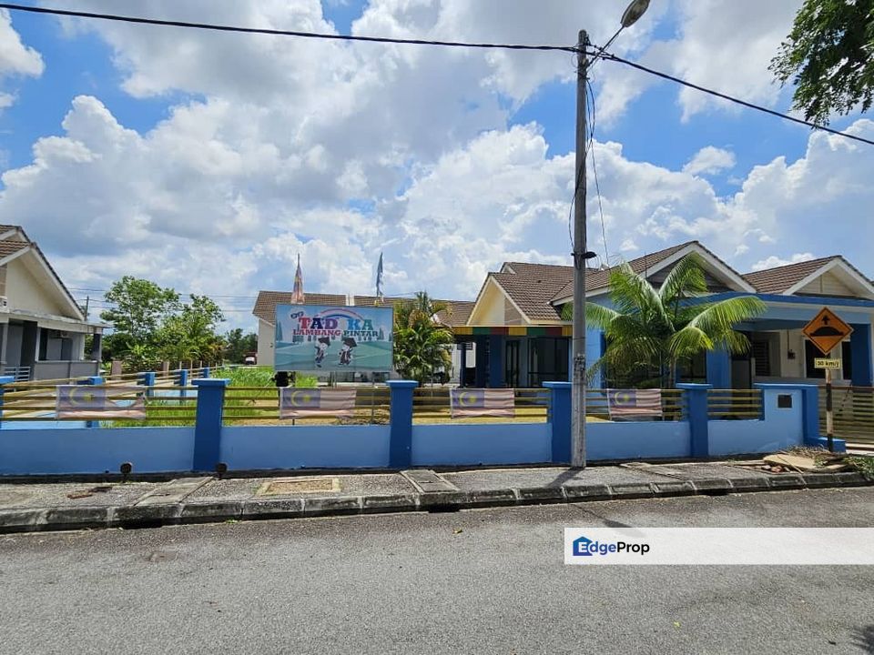 RUMAH TERES SETINGKAT (CORNER LOT) UNTUK DIJUAL , Penang, Bertam