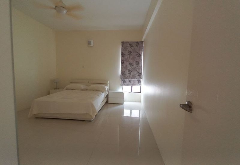 VILLA FOR SALE FULLY FURNISHED LUXURY HOME at Batu Ferringhi Penang