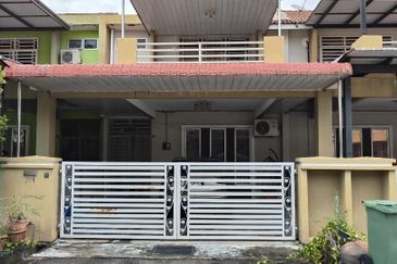 Taman Teluk Air Tawar Indah