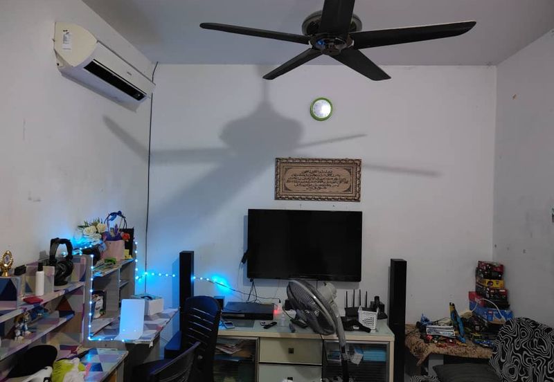 Taman Teluk Air Tawar Indah