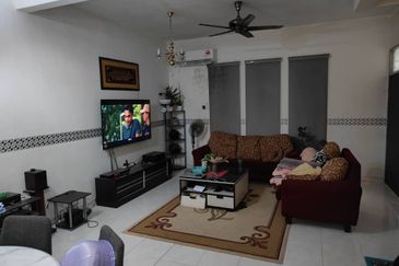 Taman Teluk Air Tawar Indah