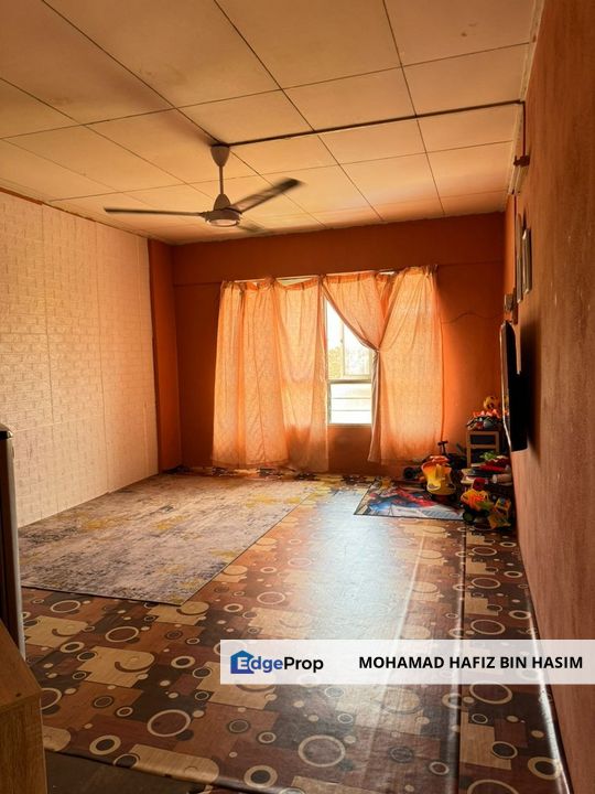 Rumah Pangsa Desa Cemara
Seberang Jaya, Pulau Pinang Untuk Dijual
below market value, Penang, Seberang Jaya