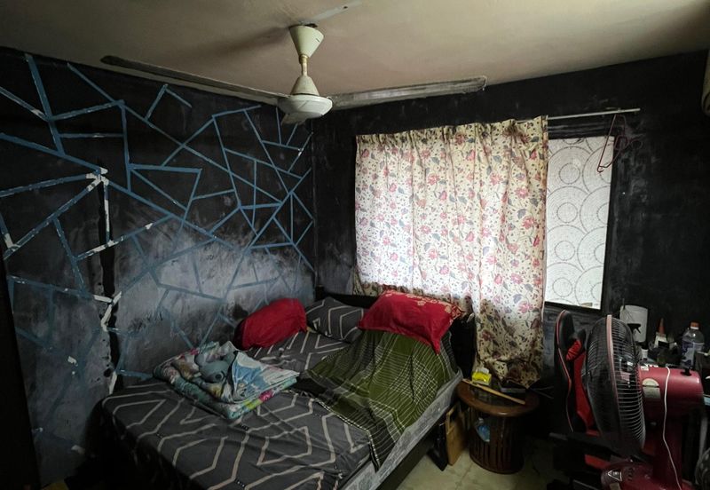 Rumah Pangsa Seri Pauh