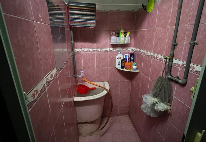 Rumah Pangsa Seri Pauh