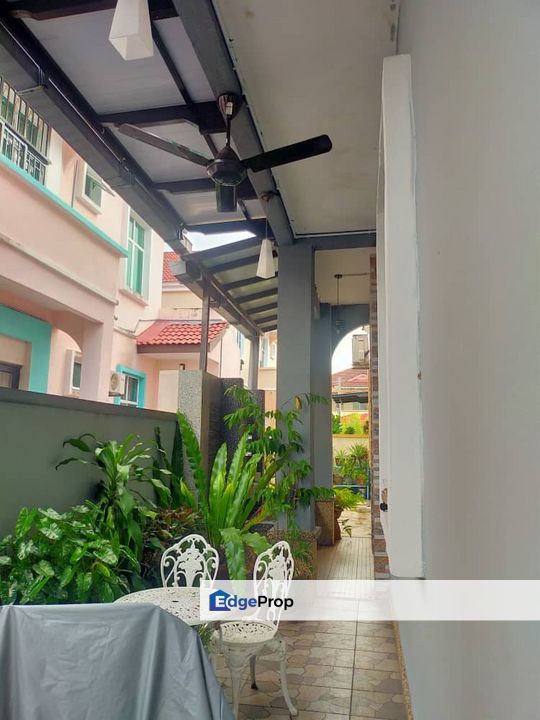 For Sale ‼ Fully renovated ‼ SEMI D DUA TINGKAT, TAMAN MERAWAN KULIM, Kedah, Kulim