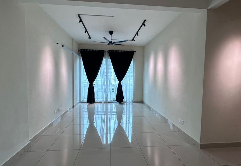 *CONDOMINIUM FOR RENT
(IMMEDIATELY)*

📍Lokasi: ROYALE INFINITY CONDOMINIUM , SIMPANG AMPAT BATU KAWAN, PENANG (Near Bukit Minyak)