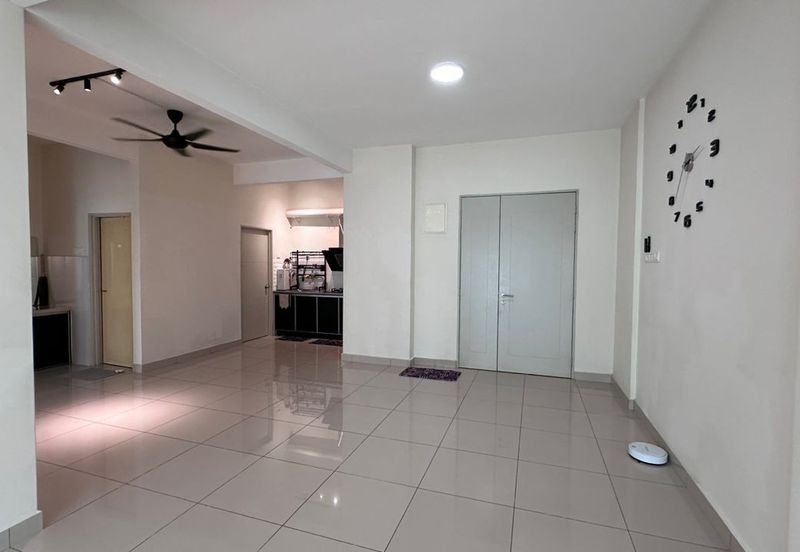 *CONDOMINIUM FOR RENT
(IMMEDIATELY)*

📍Lokasi: ROYALE INFINITY CONDOMINIUM , SIMPANG AMPAT BATU KAWAN, PENANG (Near Bukit Minyak)