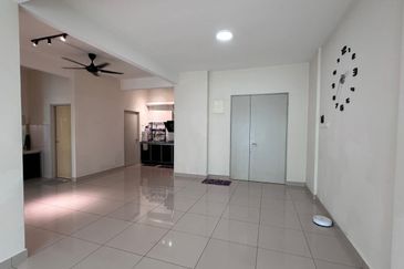 *CONDOMINIUM FOR RENT
(IMMEDIATELY)*

📍Lokasi: ROYALE INFINITY CONDOMINIUM , SIMPANG AMPAT BATU KAWAN, PENANG (Near Bukit Minyak)