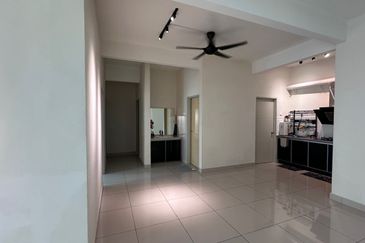 *CONDOMINIUM FOR RENT
(IMMEDIATELY)*

📍Lokasi: ROYALE INFINITY CONDOMINIUM , SIMPANG AMPAT BATU KAWAN, PENANG (Near Bukit Minyak)