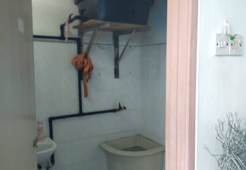 For Sale ‼ Open facing Double Storey Lot Shop, Taman Bestari Kulim.