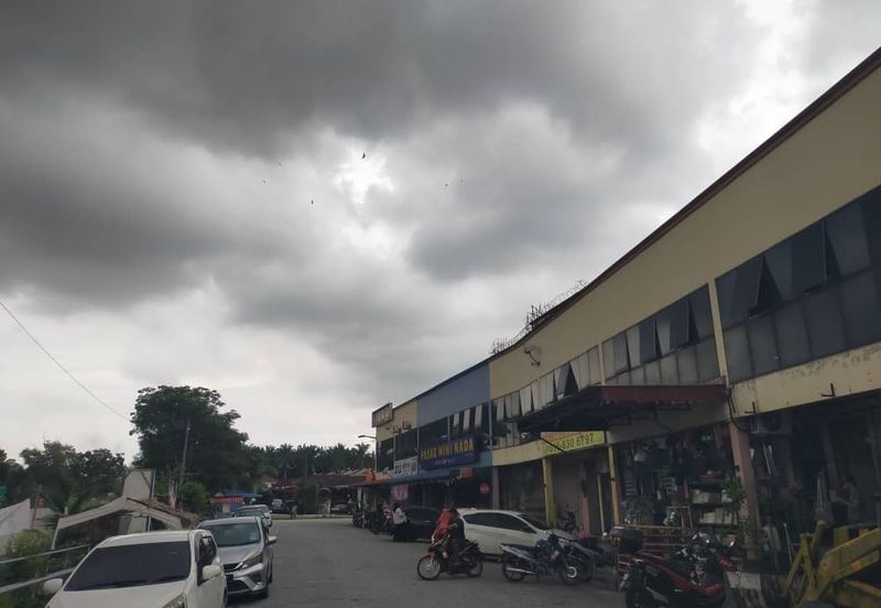 For Sale ‼ Open facing Double Storey Lot Shop, Taman Bestari Kulim.