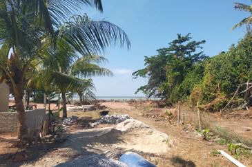 Tanah Cantik Tepi Laut.Sesuai untuk bina rumah,Challet  Tanah Lot Status Bangunan. Pulau Sayak,Kota Kuala Muda,Kedah FOR SALE !! !!