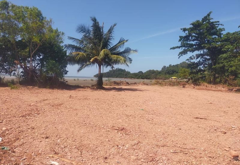 Tanah Cantik Tepi Laut.Sesuai untuk bina rumah,Challet  Tanah Lot Status Bangunan. Pulau Sayak,Kota Kuala Muda,Kedah FOR SALE !! !!