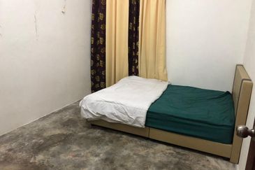 Terrace House For Rent‼ Fully Furnished 🔥 TAMAN ANGGERIK,, 09000 Kulim,Kedah RM 1000 ONLY !! !!