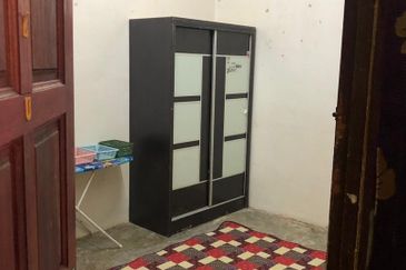 Terrace House For Rent‼ Fully Furnished 🔥 TAMAN ANGGERIK,, 09000 Kulim,Kedah RM 1000 ONLY !! !!