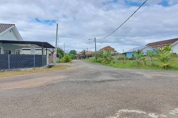 Tanah lot geran individu Tasek Gelugor UNTUK DIJUAL !! !!  Komuniti yang harmoni dan tenang. Kejiranan Melayu