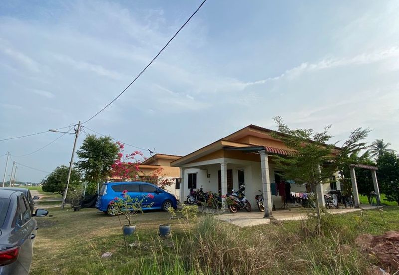 TANAH GERAN INDIVIDU @ Kampung Lahar Yooi, Tasek Gelugor Pulau Pinang. 