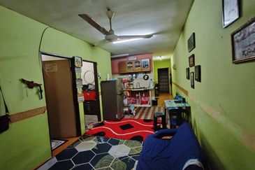 FLAT TAMAN BAYU MUTIARA TINGKAT 1 BUKIT MERTAJAM, PENANG NAK DIJUAL!!!