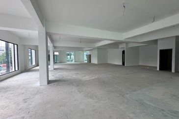 Pusat Perdagangan Seri Kembangan
