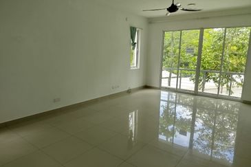 Townhouse upper-unit @ Taman Sunway Wellesley, Bukit Mertajam.