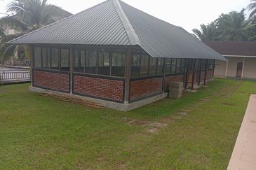 Charming and genuine venue for business setup/accommodation