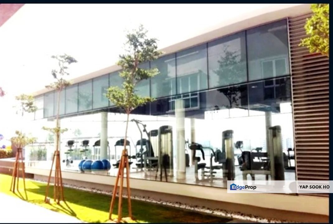 Residing at Elite Heights in Bayan City, Penang., Penang, Bayan Baru