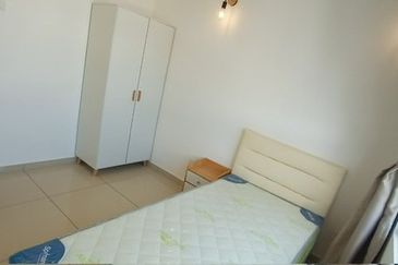 The Golden Triangle 2