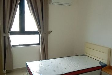 The Golden Triangle 2