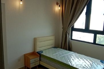 The Golden Triangle 2