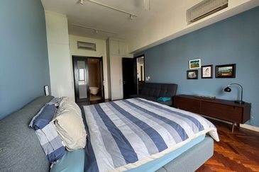 Quayside Seafront Resort Condominium