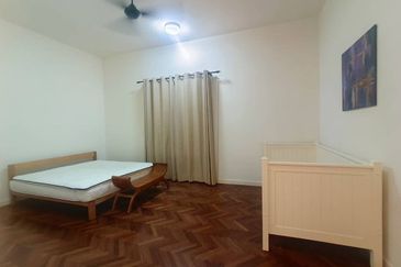 Quayside Seafront Resort Condominium