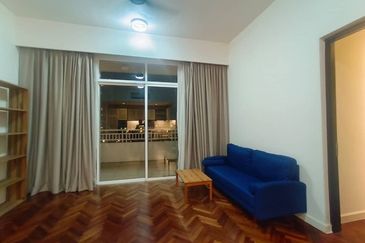 Quayside Seafront Resort Condominium