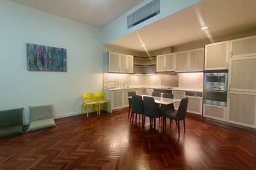 Quayside Seafront Resort Condominium